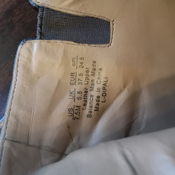 Franco Sarto heeled ankle boots - Picture 3 of 9